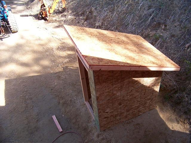 The OSB is on the roof. It was really heavy to lift!