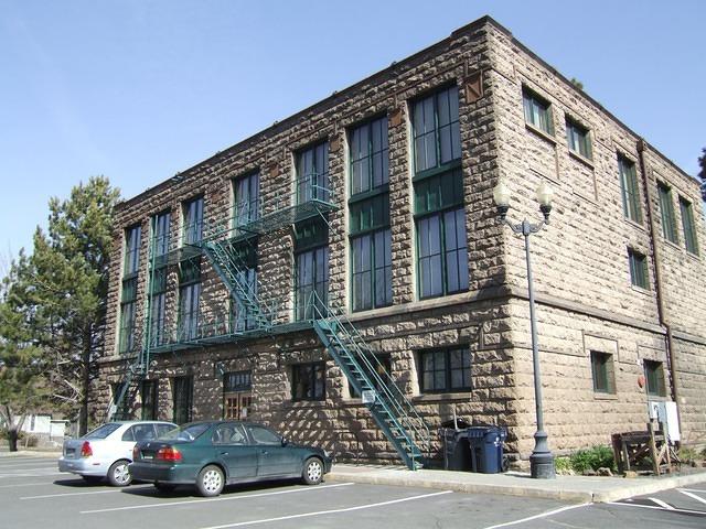 1914 school is now a museum. I doubt the fire escape is from then.