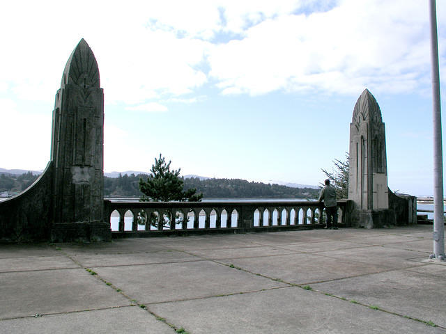More towers by the brdge.