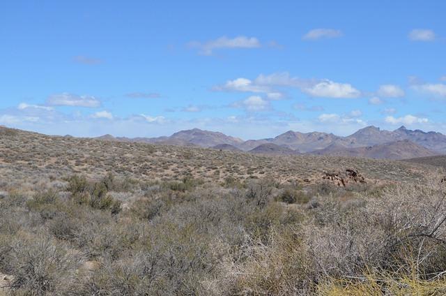 The surrounding lands off the road.