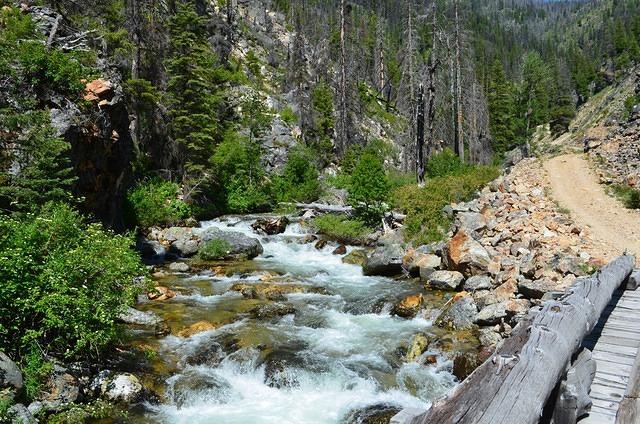 We drove across on a bridge this time. 
